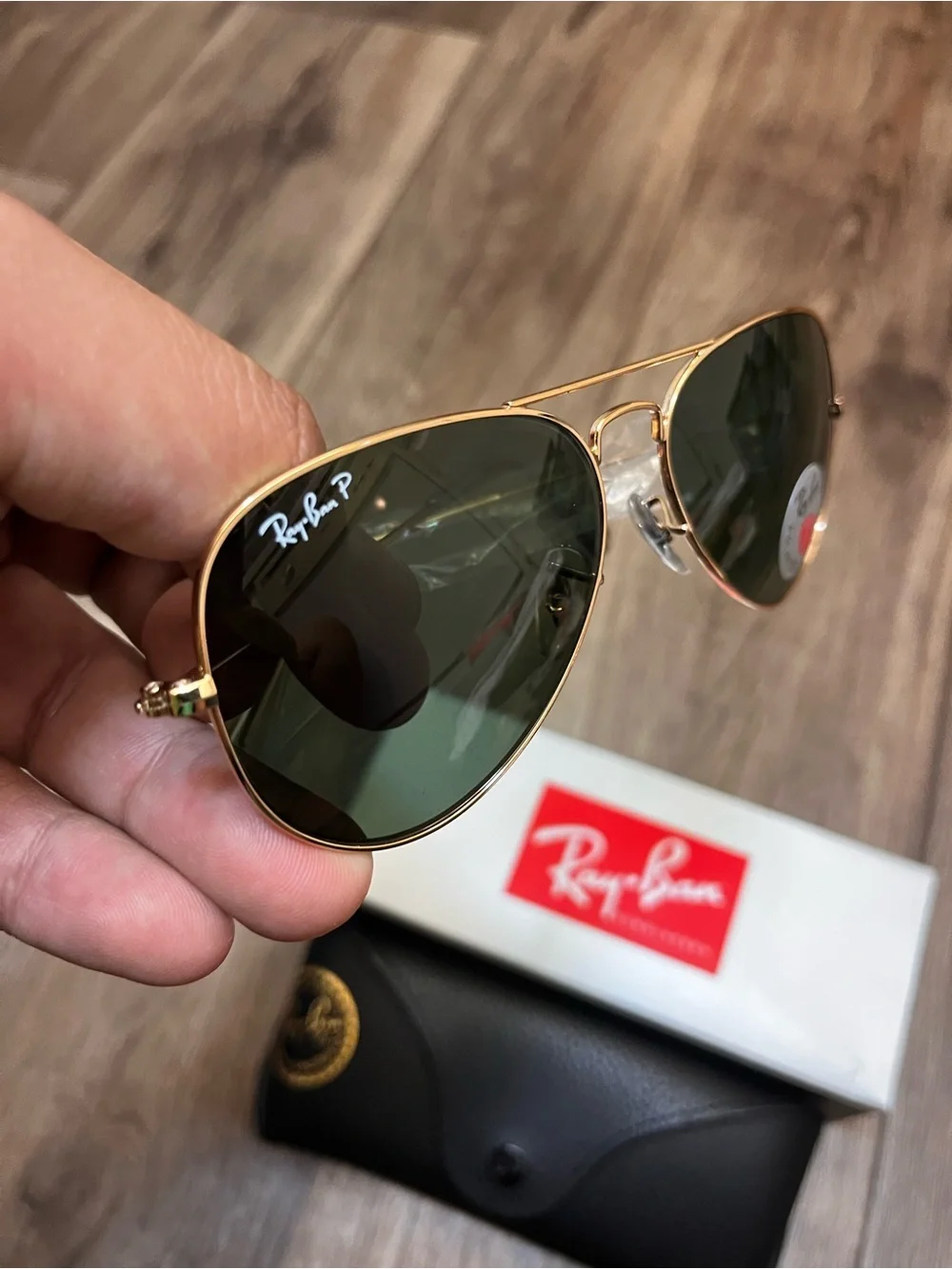 Ray-Ban RB3025 Aviator Large Metal Sunglasses Gold Frame Green Lens Authentic